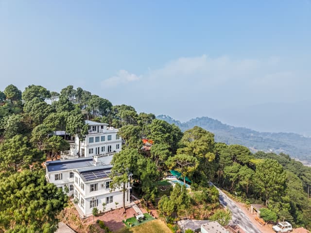 Stars and WindSongs Peaks | Garden Suite with Shared Pool, Garden, Game Zone, Restaurant, & Views | Pet-friendly, 2