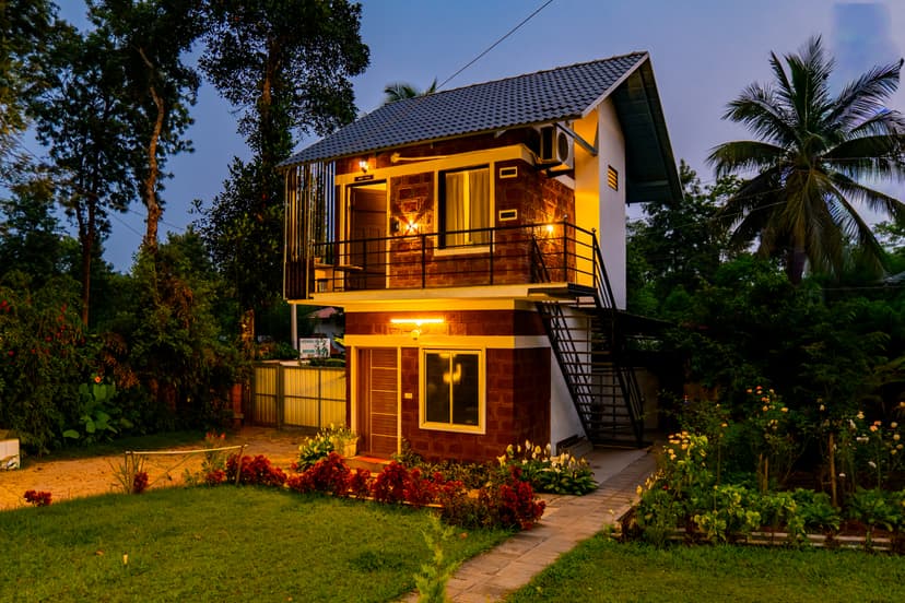 Avocado Cottages Cozy Room | Pet-friendly Garden Suite Amid Avocado & Coffee Estate