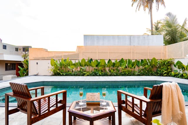 Valiyaveetil Mansion | 5-BHK Mansion With Private Pool, Home Theatre, Garden | Near New Marine Drive, 2