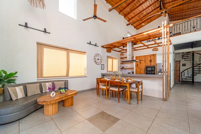 Casa Gaula | 4-BHK Cottage with  Lawn and Outdoor Sit-Out | 20 mins away from Bhimtal Lake | Pet-friendly, 5