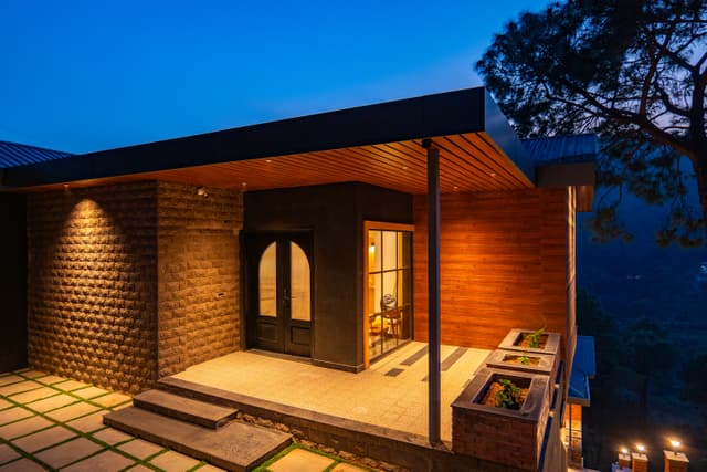 The Retreat Villa | 4-BHK Hillside Retreat with Indoor Pool, Jacuzzis | Near Kasauli Hill Station, 5