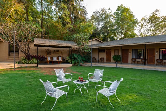 Lush Villa | 6-BHK Pet-Friendly Villa with Pool, Jacuzzi, Gazebo & Garden | 20 Kms Near Igatpuri Hill Station, 4