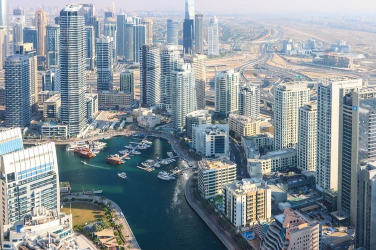 Stunning 1BR with Marina View And Beach Access