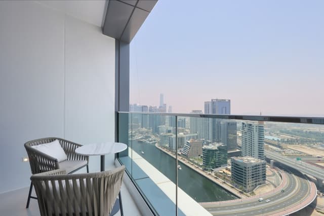 1BHK with Marina and Partial Sea Views, 3