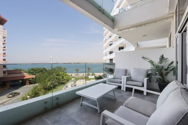 Premium 1BHK with Burj Al Arab Views in Mina, 4