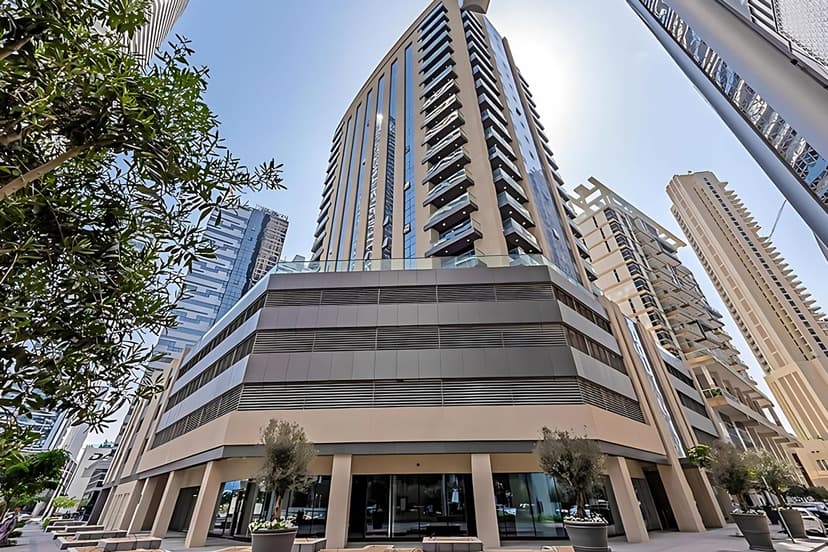 2B & Maid in Dunya 5 Min Walk to Dubai Mall
