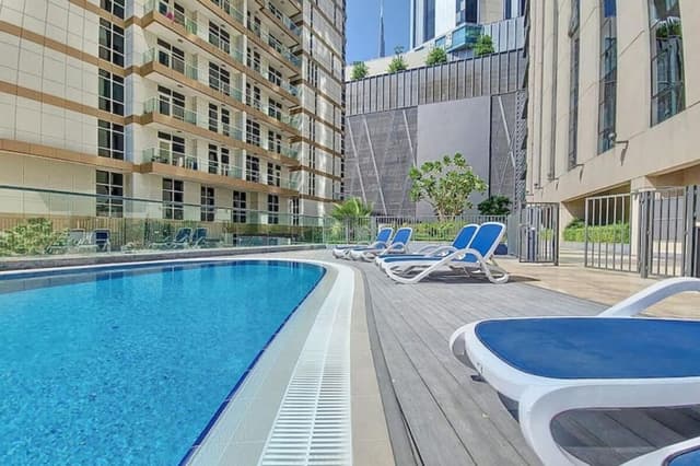Stylish 1BHK in Downtown, Dubai, 3