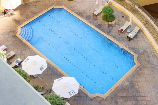 Scenic 2BHK with Amazing Marina Views, 3