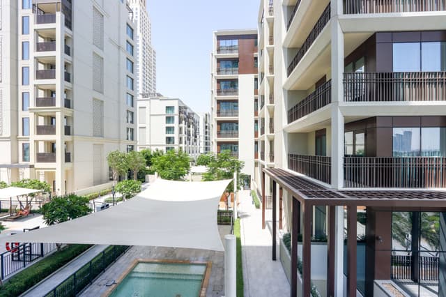 Elegant 2BR | Creek Beach, Pool & Gym, 4