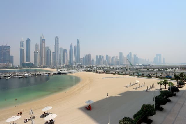 Chic 1BR | Beachfront and Marina Views, 4