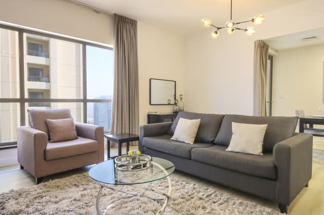 Modern 2BR in Shams | Marina Views & Near Beach, 4