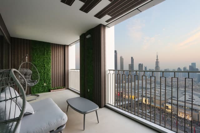 Luxury 3B and maids Burj View, Steps to Dubai Mall, 5