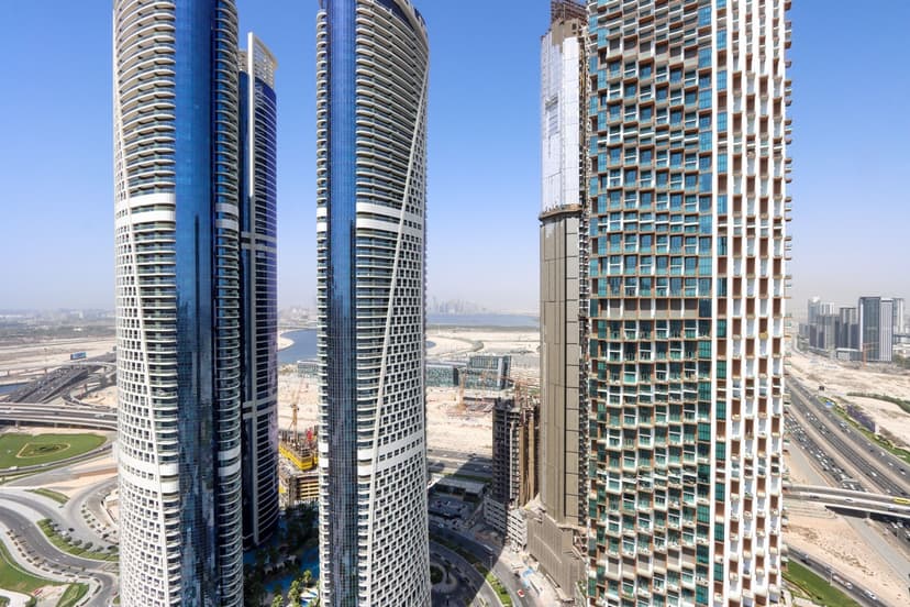 High-Floor 1BR with Burj Khalifa View