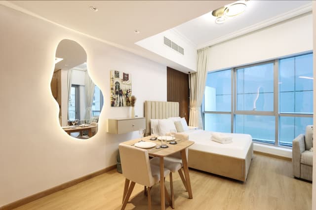 Upgraded Apt | Walk to JBR Beach | Spacious Balcony, 2