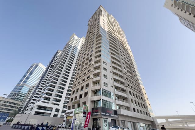 Upgraded 3B with Marina View, Near Promenade, 5