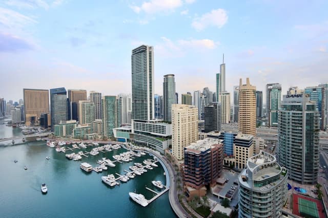 3B with Marina Views, Near Beach & Marina Mall, 4