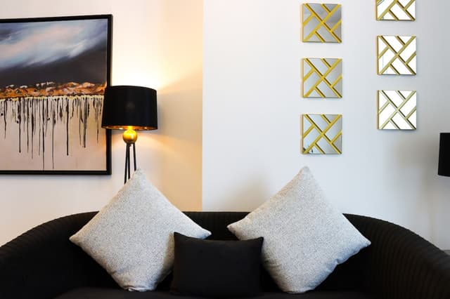 1BR Paragon Tower | Burj Khalifa & Canal Views, 4