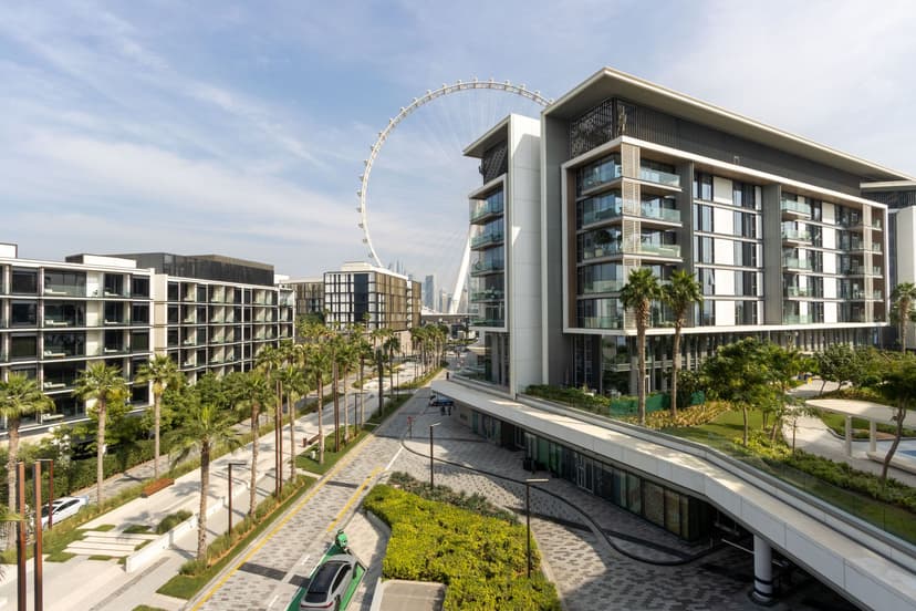 Bluewaters 2B | Iconic Ain Dubai and Sea View