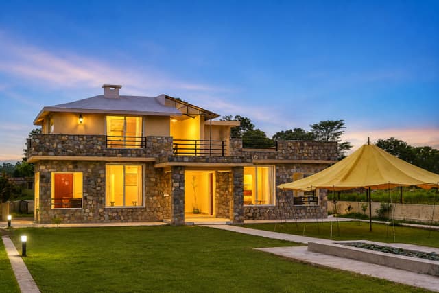 Dhela Jungle Retreat Pebble | Pet- Friendly Suite in a Mini Resort with Shared Pool Near Jhirna Safari Zone , 2