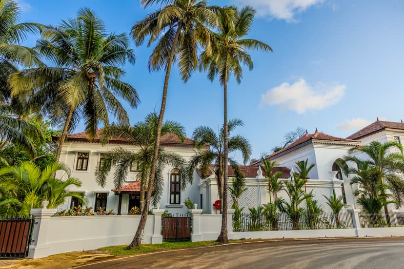 Villa Seine | Indo-Portuguese 3-BHK villa with Private pool Near Candolim Beach & Coconut Tree Road Marra