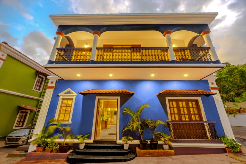 Casa Vilson |  3-BHK Villa With Private Pool, Indoor Bar, Bathtub and Courtyard 
