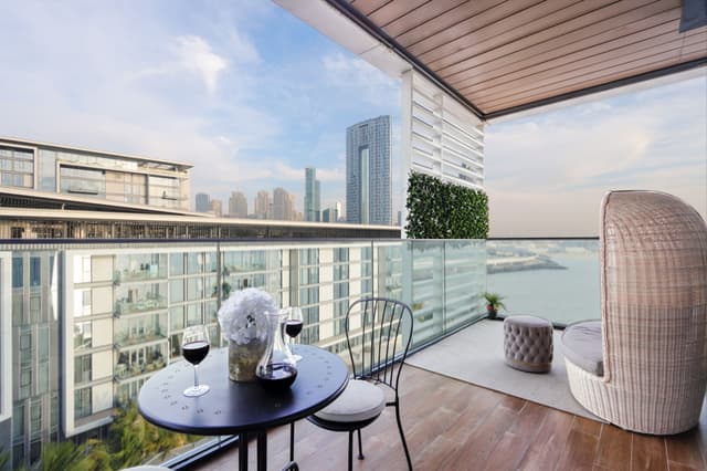 Upgraded 2BR + Maid's Room with Sea View, 3