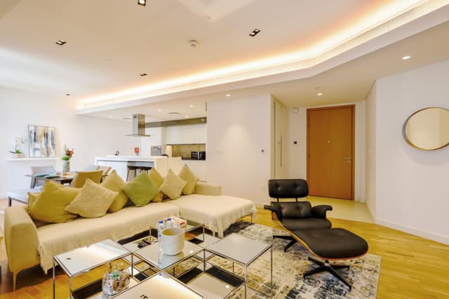 Tranquil 2BR in Bluewaters, 4