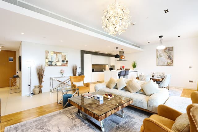 Upgraded 2BR | Near Shopping & Dining Hubs, 2