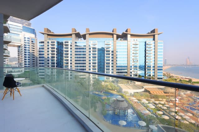 Oceanic - 1BR - Sea View & Beach Access, 4