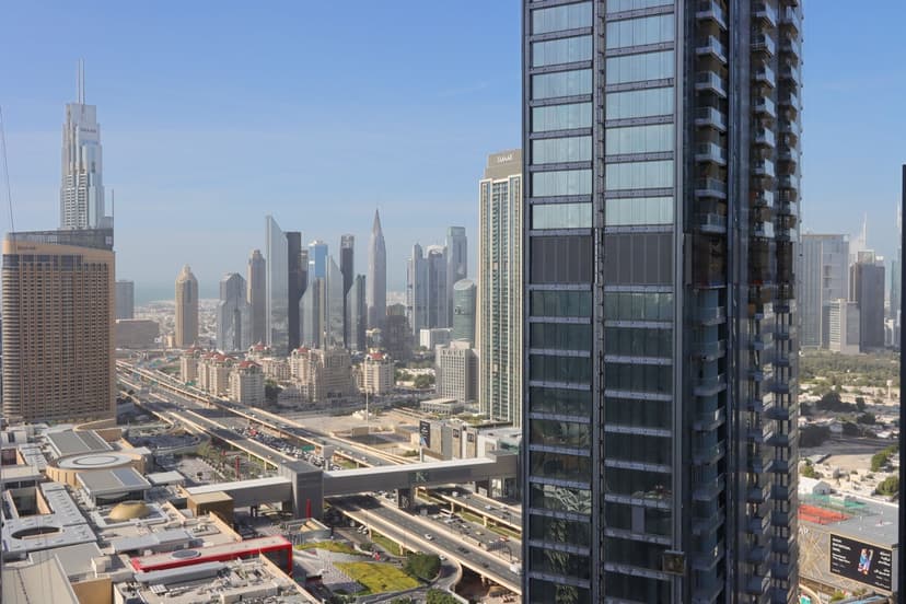 2BR in Downtown, Next to Dubai Mall