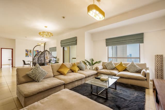 Stunning 1BR with Palm and Sea Views, 2