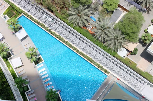 Beachfront 2B with Sea & Ain Dubai Views, 3