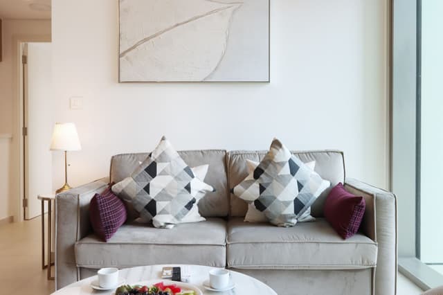 Lavish 2 Bedroom Suite with Burj Khalifa View & Direct Dubai Mall Access, 4
