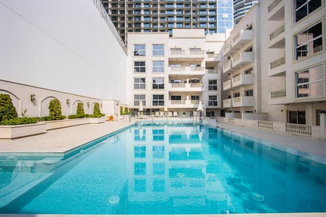 Stylish 1B with Spacious Balcony in JVC, 3