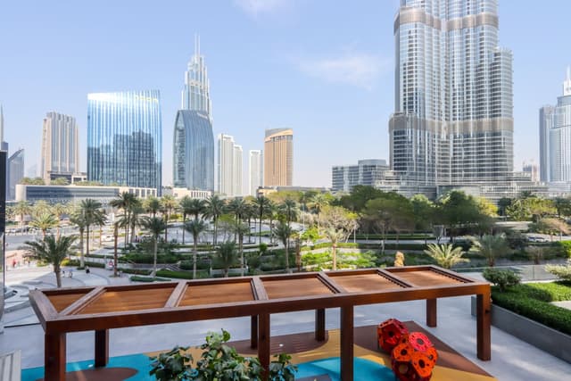 3BR with Burj Khalifa View, Heart of Downtown, 4