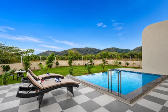Belvedere Villa | Chic 4-BHK Retreat with Pool, Bar & Landscaped Garden, 3