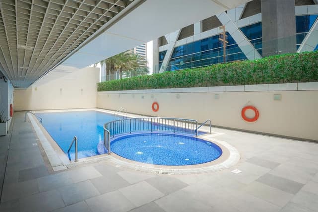 2BR City Central Suite in Marina Arcade, 3