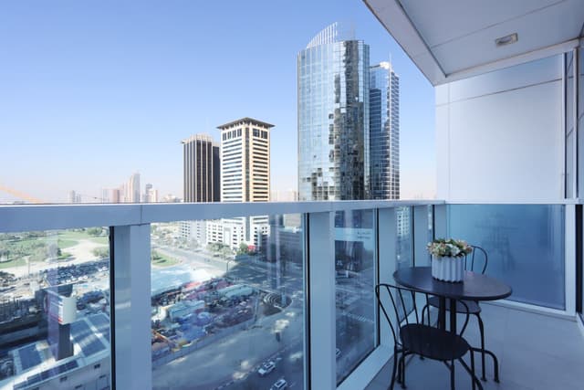 2BR City Central Suite in Marina Arcade, 4
