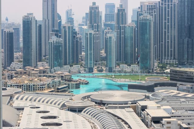 3BR Suite next to Dubai Mall with Burj View, 5