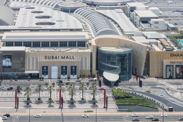 3BR Suite next to Dubai Mall with Burj View, 3
