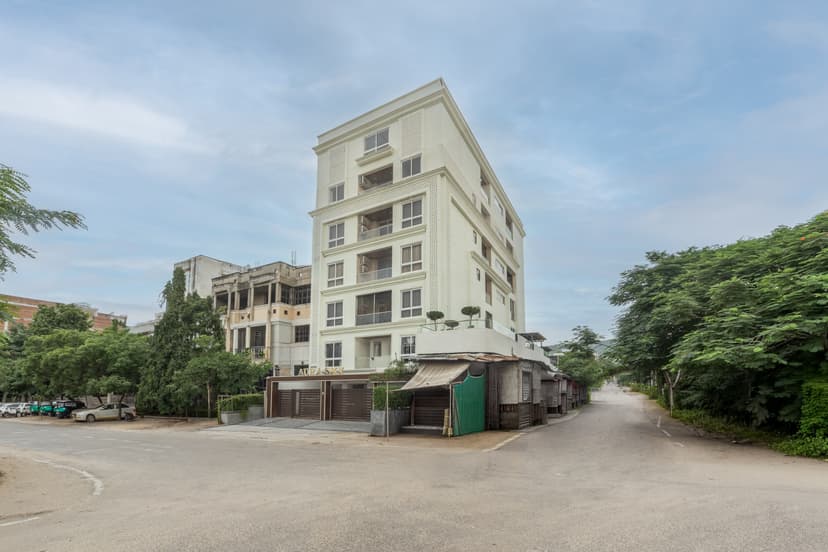 Aura Sky Luxe | 3 BHK Luxury Apartment With Hill View, Shared Gym, Open-Air Terrace & Balcony Garden