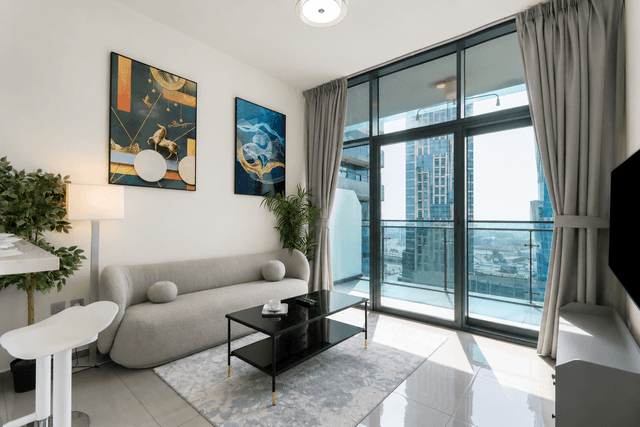 Bright 1 BR Suite In Merano Tower, 2