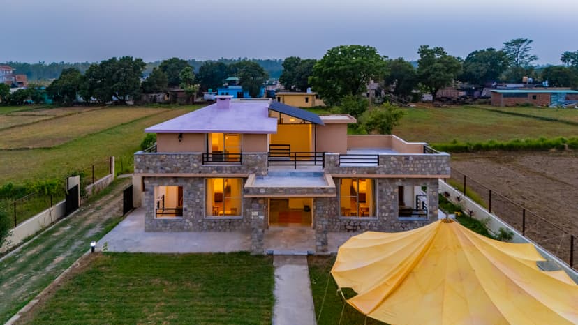 Dhela Jungle Retreat Pebble | Pet- Friendly Suite in a Mini Resort with Shared Pool Near Jhirna Safari Zone 
