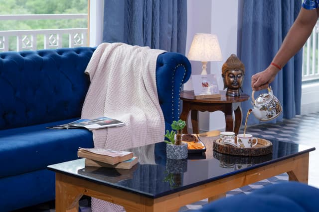 Swaran Secret Escape | 2 Room + Attic Pet-Friendly Apartment with Valley Views & Balconies, 4