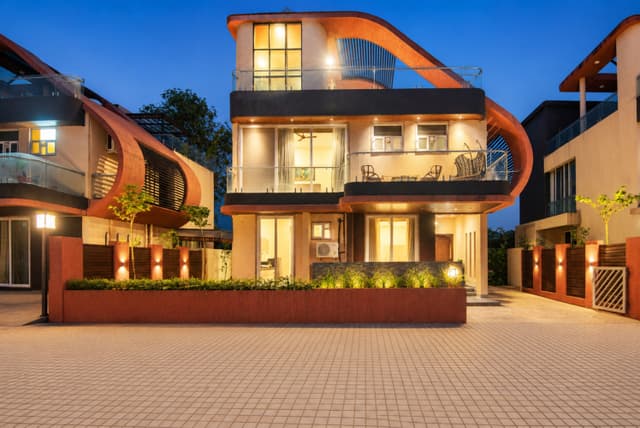 Eulophia Paradise | Luxurious 3 BHK Retreat with Private Pool, Jacuzzi Bedroom, Glass Canopy Terrace & Garden, 2