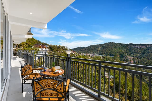 Mist & Manor Cedar | Pet-friendly 3-BHK Apartment with Shared Game Zone, Outdoor Seating & Scenic Views, 3