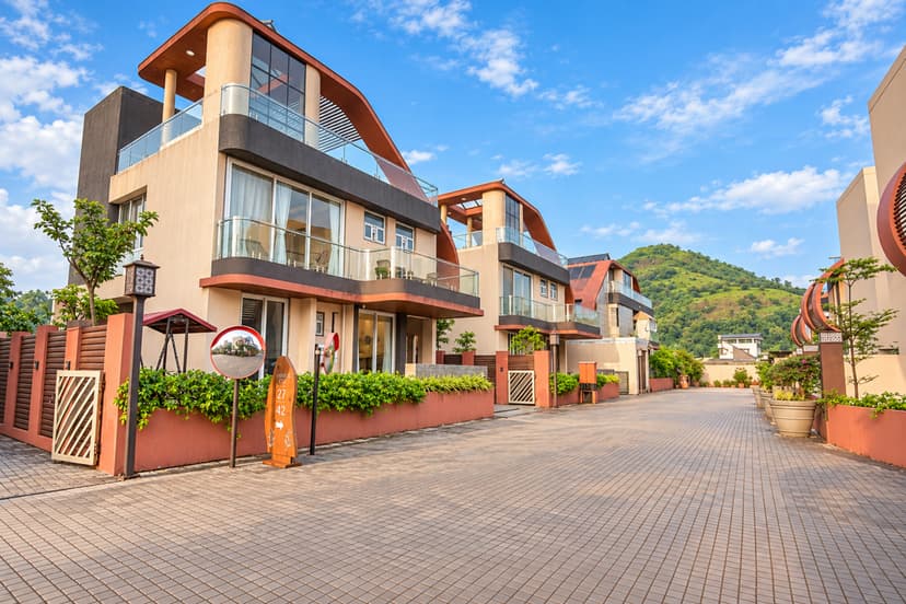 Alipnia | Luxurious 6 BHK Villa with 2 Private Pools, Jacuzzi, Glass Canopy Terraces & Garden areas