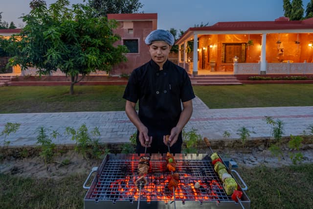 Khazanaa Farms | 5 cottages, Pet-friendly with Garden & Swimming Pool, 5
