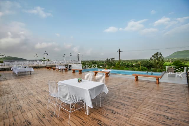 Sierra Vista Brahmagiri | Cottage With Bathtub , Hill View, Shared Pool, In-House Restaurant, Rooftop Seating & Landscaped Garden, 4