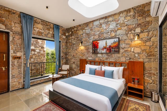 Hathnoda Bagh Lagoon | Cottage within a Mini Resort with Bathtub, Shared Pool, Restaurant, Sit Out & Garden, 4